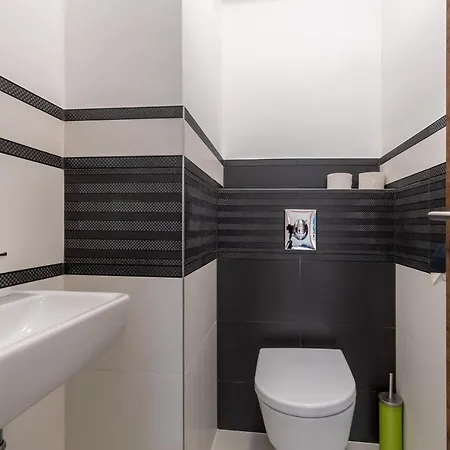Apartment Millport Apartman